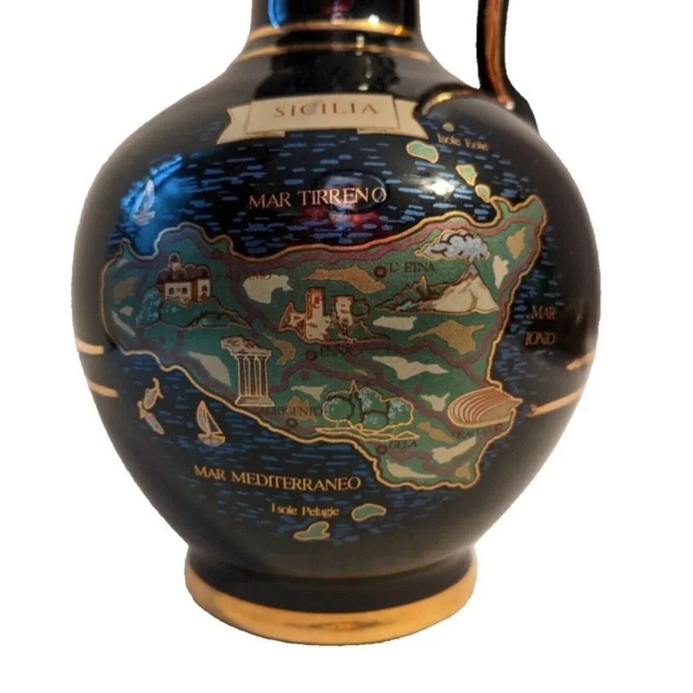 Vintage Terracotta Sicilia Vase Black Hand Painted 24k Gold Greek Figures Map 7
